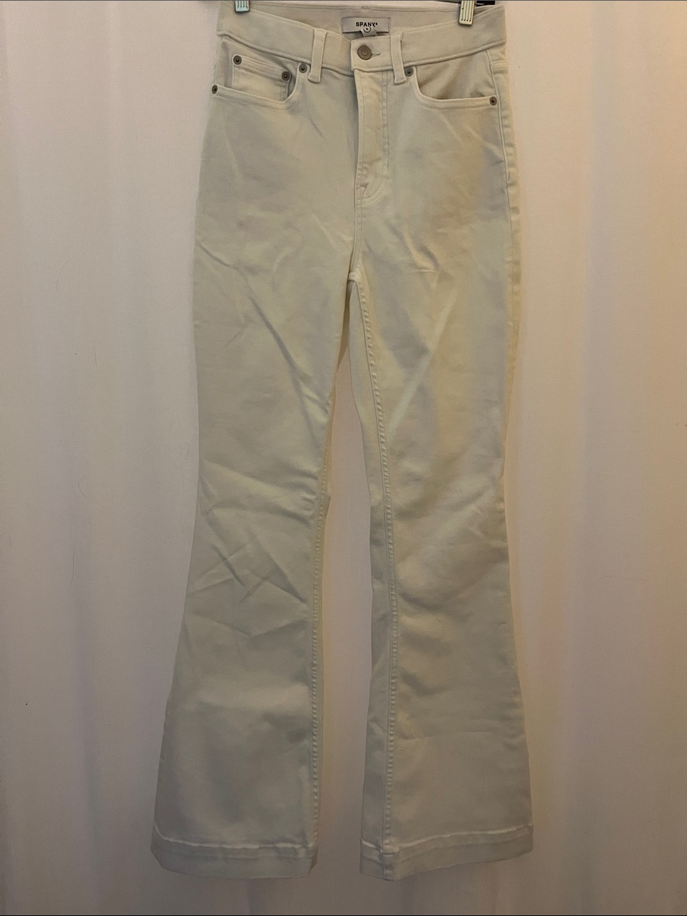 NWT SPANX Size 6 High Waisted Flare Bottom Jeans in Linen